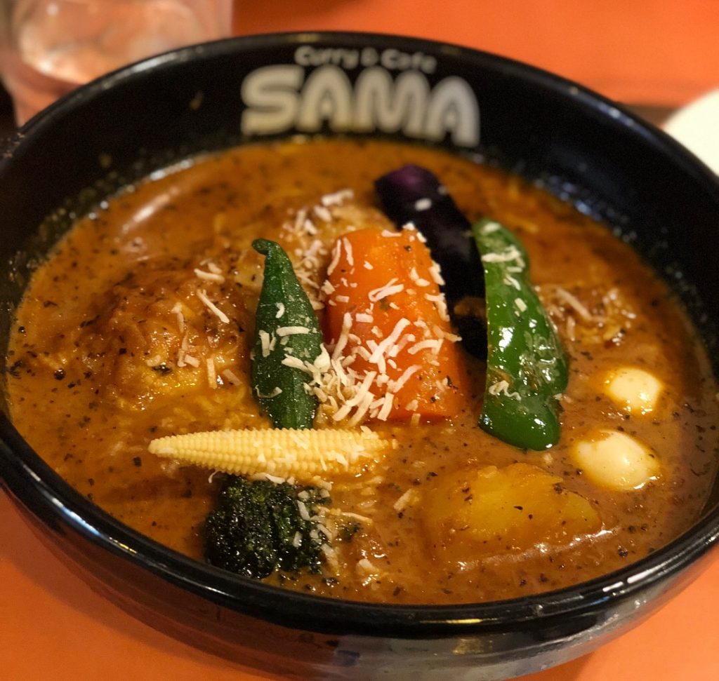 Sama 下北沢店 下北沢住みが本気で紹介する 札幌発スープカレーの真髄 Findeli